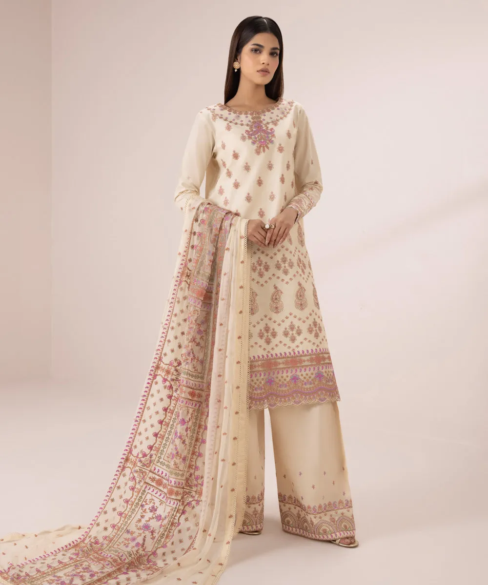 3 Piece - Embroidered Lawn Suit