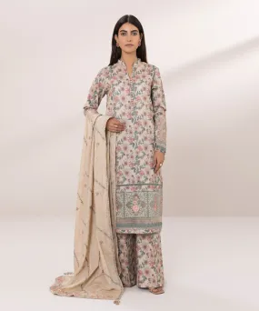 3 Piece - Embroidered Lawn Suit