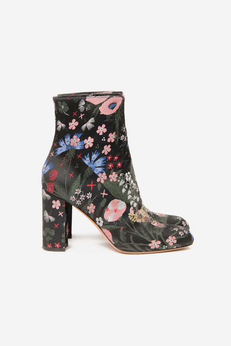 CAMUGARDEN ANKLE BOOTS