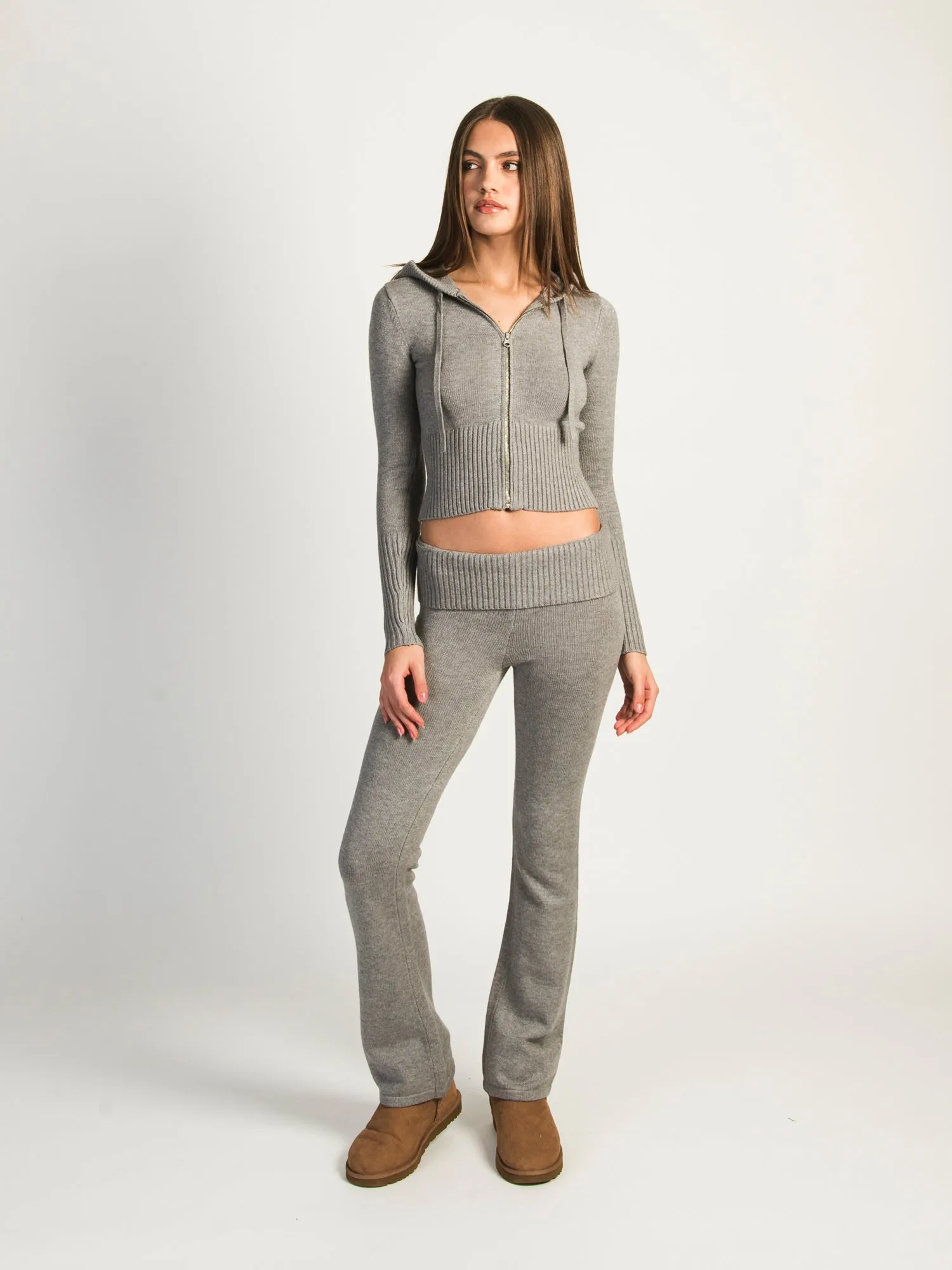 HARLOW BROOKE FLARE PANT - GREY