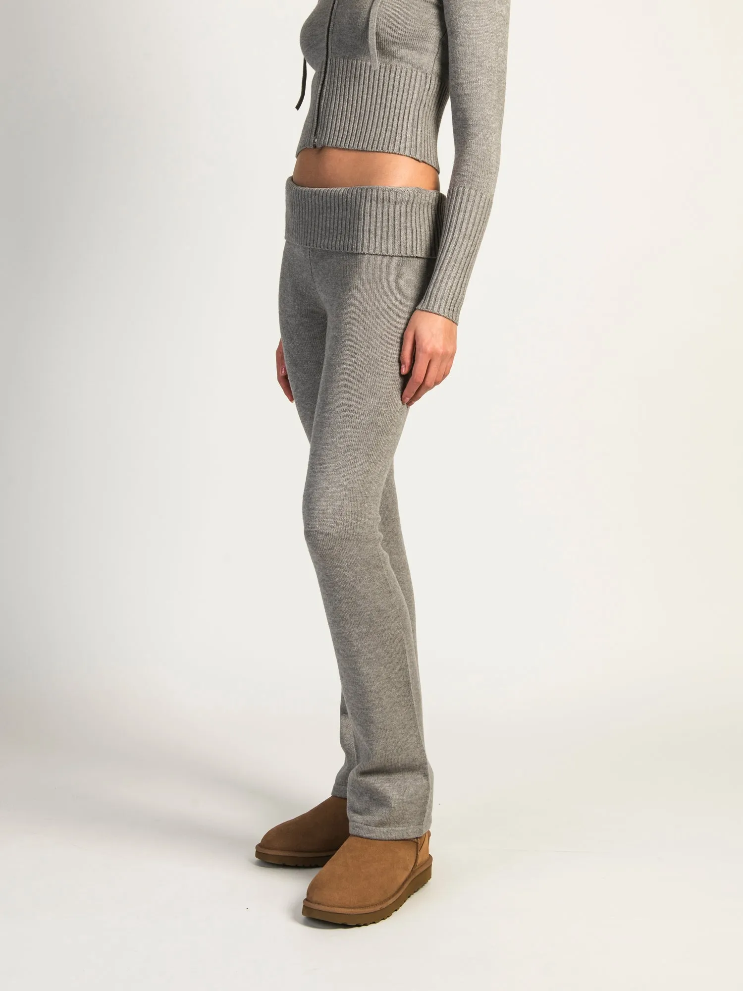 HARLOW BROOKE FLARE PANT - GREY