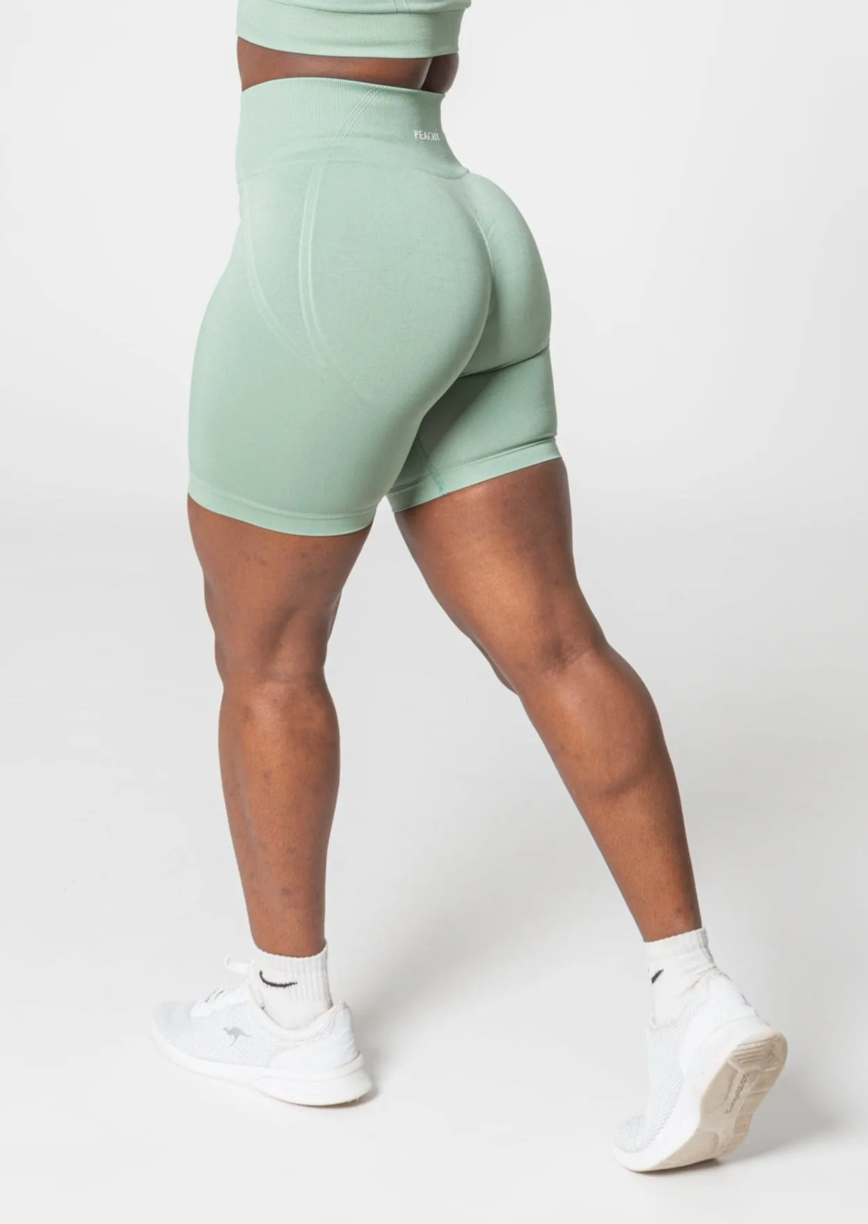 [LASTCHANCE] ENDURANCE Seamless Shorts