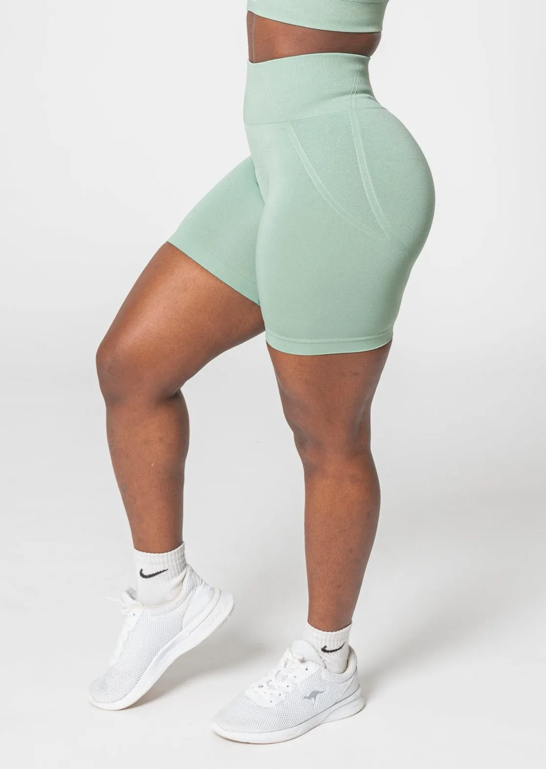 [LASTCHANCE] ENDURANCE Seamless Shorts