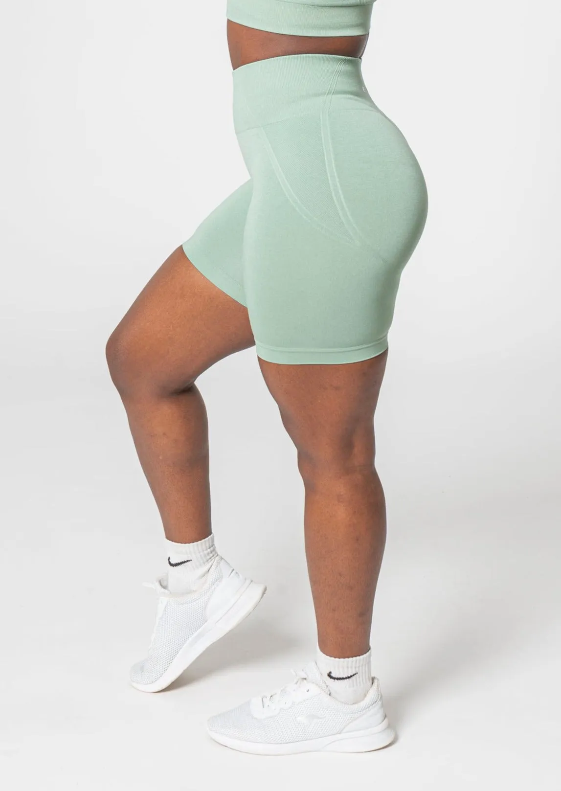 [LASTCHANCE] ENDURANCE Seamless Shorts