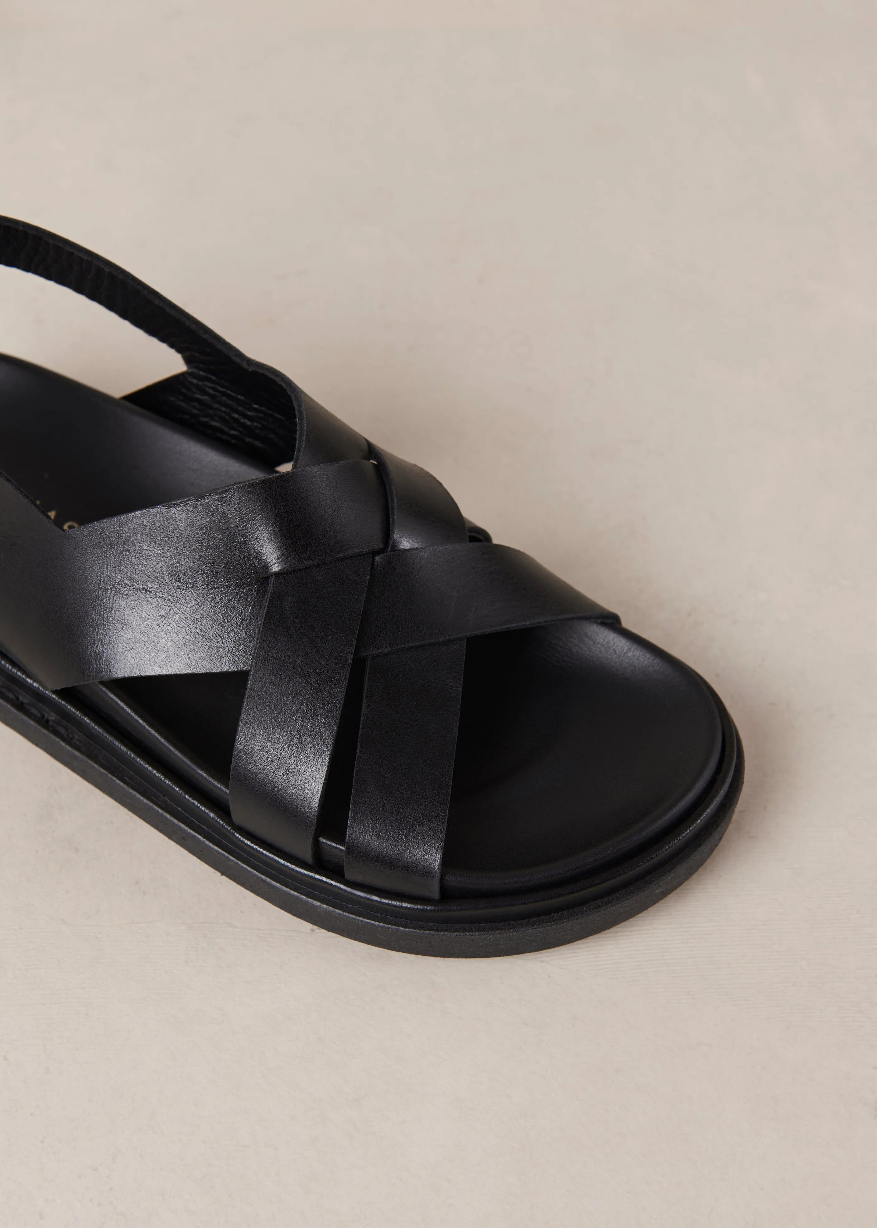 Trunca Black Leather Sandals